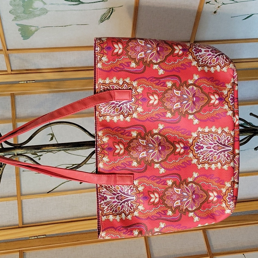 Vibrant Coral Print Tote - Picture 4 of 8